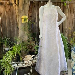 Elegant White Wedding Dress